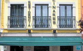 Hostal Linares